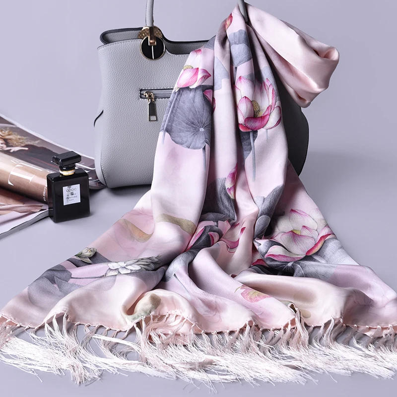 Hangzhou 100% Silk Scarf Women Luxury Brand Print Tassels Shawls and Wraps Double Real Silk Long Scarves Headscarf Foulard Femme
Hangzhou 100% Silk Scarf Women Luxury Brand Print Tassels Shawls and Wraps Double Real Silk Long Scarves Headscarf Foulard Femme