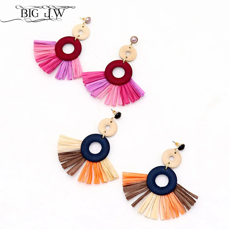 BIG J.W Ethnic Bohemian Raffia Fringe Tassel Drop Earrings for Women Round Wood Earrings Fashion Jewelry 2019 Big Earrings
BIG J.W Ethnic Bohemian Raffia Fringe Tassel Drop Earrings for Women Round Wood Earrings Fashion Jewelry 2019 Big Earrings