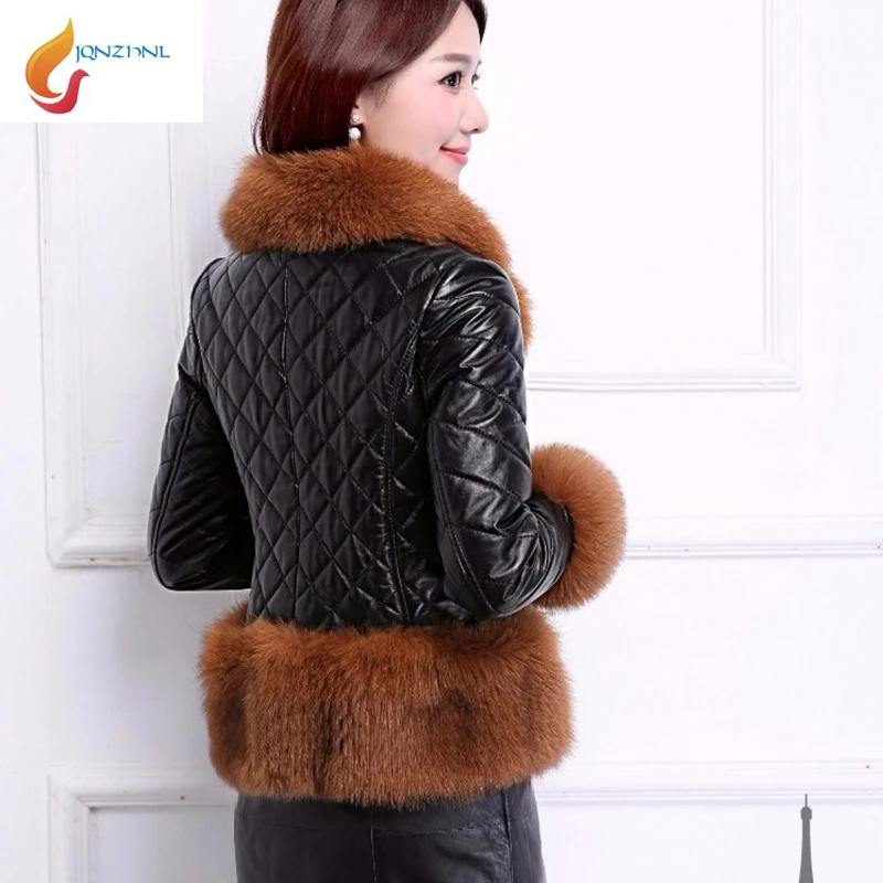 JQNZNL 2019 New Winter Women Thicken Leather Jackets Fashion Big Fur Collar Ladies Casual Faux Fur Short Jackets Outerwear L271
JQNZNL 2019 New Winter Women Thicken Leather Jackets Fashion Big Fur Collar Ladies Casual Faux Fur Short Jackets Outerwear L271
