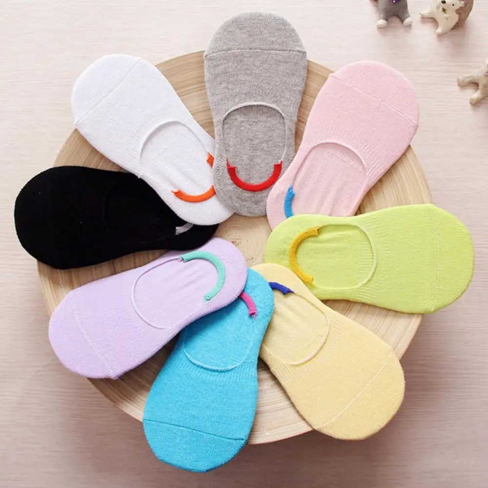 Candy Color Boat Socks Non-slip Silicone Baby Children Invisible Socks Children's Invisible Shallow Mouth Cotton Socks
Candy Color Boat Socks Non-slip Silicone Baby Children Invisible Socks Children's Invisible Shallow Mouth Cotton Socks