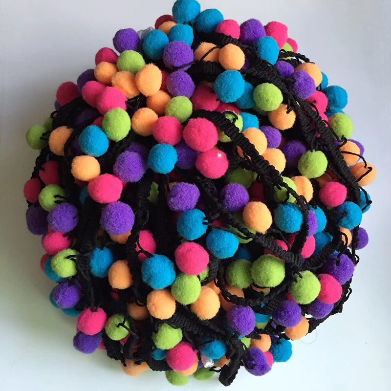 2yards/lot ZHUTOUSAN Rainbow Pom Pom Black Lace Tassel Pompom Trim Balls Fringe Ribbon Apparel Fabric DIY Craft Sewing Supplies
2yards/lot ZHUTOUSAN Rainbow Pom Pom Black Lace Tassel Pompom Trim Balls Fringe Ribbon Apparel Fabric DIY Craft Sewing Supplies