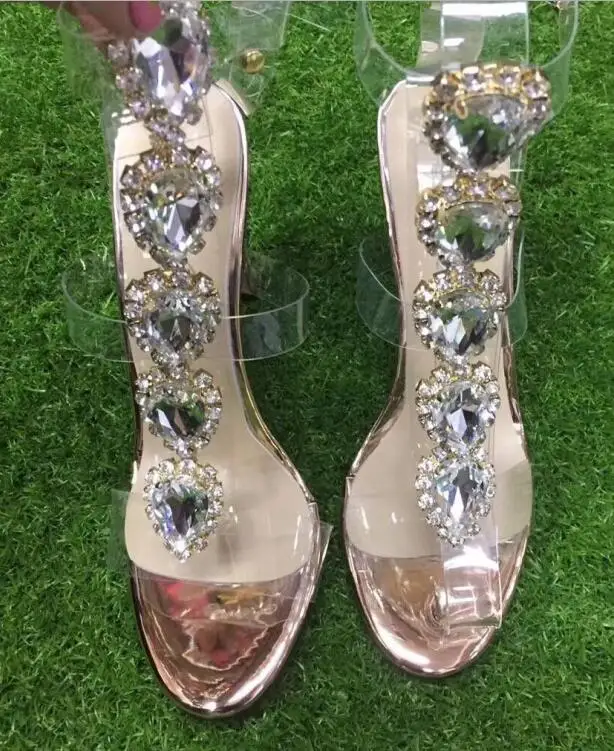 Fashion runway women celebrity crystal sandals sexy T-strap sandals big diamond clear high heels ladies party wedding shoes
Fashion runway women celebrity crystal sandals sexy T-strap sandals big diamond clear high heels ladies party wedding shoes