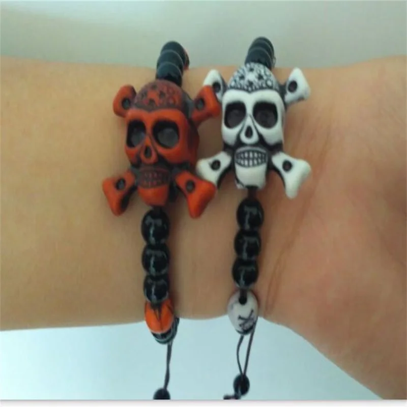 Bracelets and bracelet pirate skull beads bracelet for men and women lovers Halloween gifts
Bracelets and bracelet pirate skull beads bracelet for men and women lovers Halloween gifts
