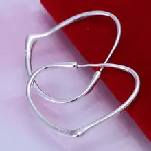 Argento all'ingrosso ha placcato gli orecchini, monili d'argento 925 di modo del cuore orecchini del cerchio per le donne se028(China)