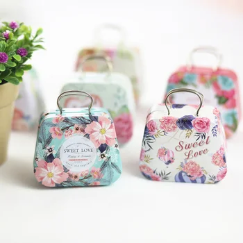 Retro Suitcase Handbag Shaped Candy Box Wedding Favor Gift Boxes Mini Storage Tin Box Small Iron Container
Retro Suitcase Handbag Shaped Candy Box Wedding Favor Gift Boxes Mini Storage Tin Box Small Iron Container