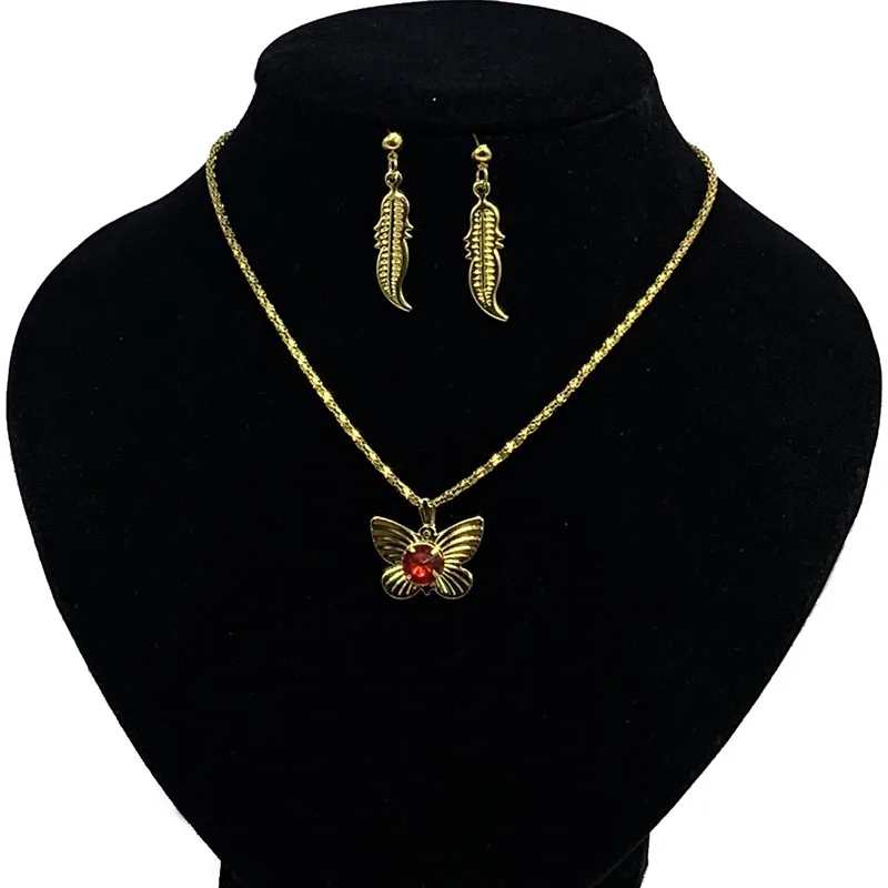 C535 Vintage Butterfly Shape Pendant Necklaces Charm Feather Dangle Drop Earrings 9 Color Crystal Gold Color Chain Jewelry Set
C535 Vintage Butterfly Shape Pendant Necklaces Charm Feather Dangle Drop Earrings 9 Color Crystal Gold Color Chain Jewelry Set