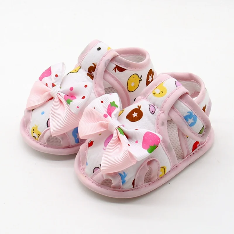 Летние сандалии с милым принтом и бантом для новорожденных девочек милая дышащая