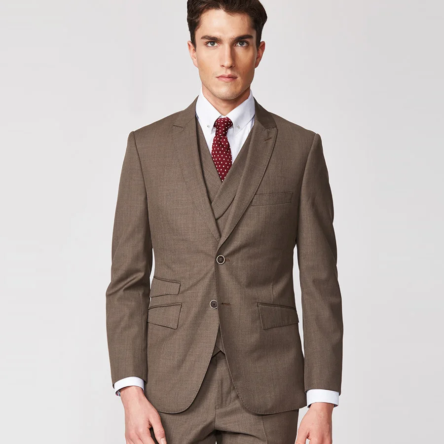 Smart Casual Business Suit Tailor-Made Suit 3Pieces (Jacket+Vest+Pants) Wedding Suit Polyester Skinny Single Breasted Men Suit
Smart Casual Business Suit Tailor-Made Suit 3Pieces (Jacket+Vest+Pants) Wedding Suit Polyester Skinny Single Breasted Men Suit