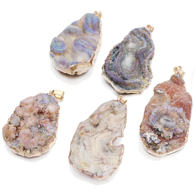 Natural Onyx Amulets Pendants Colorful Exquisite Irregular Natural Stone Quartz Crystal DIY Necklaces For Men and Women
Natural Onyx Amulets Pendants Colorful Exquisite Irregular Natural Stone Quartz Crystal DIY Necklaces For Men and Women