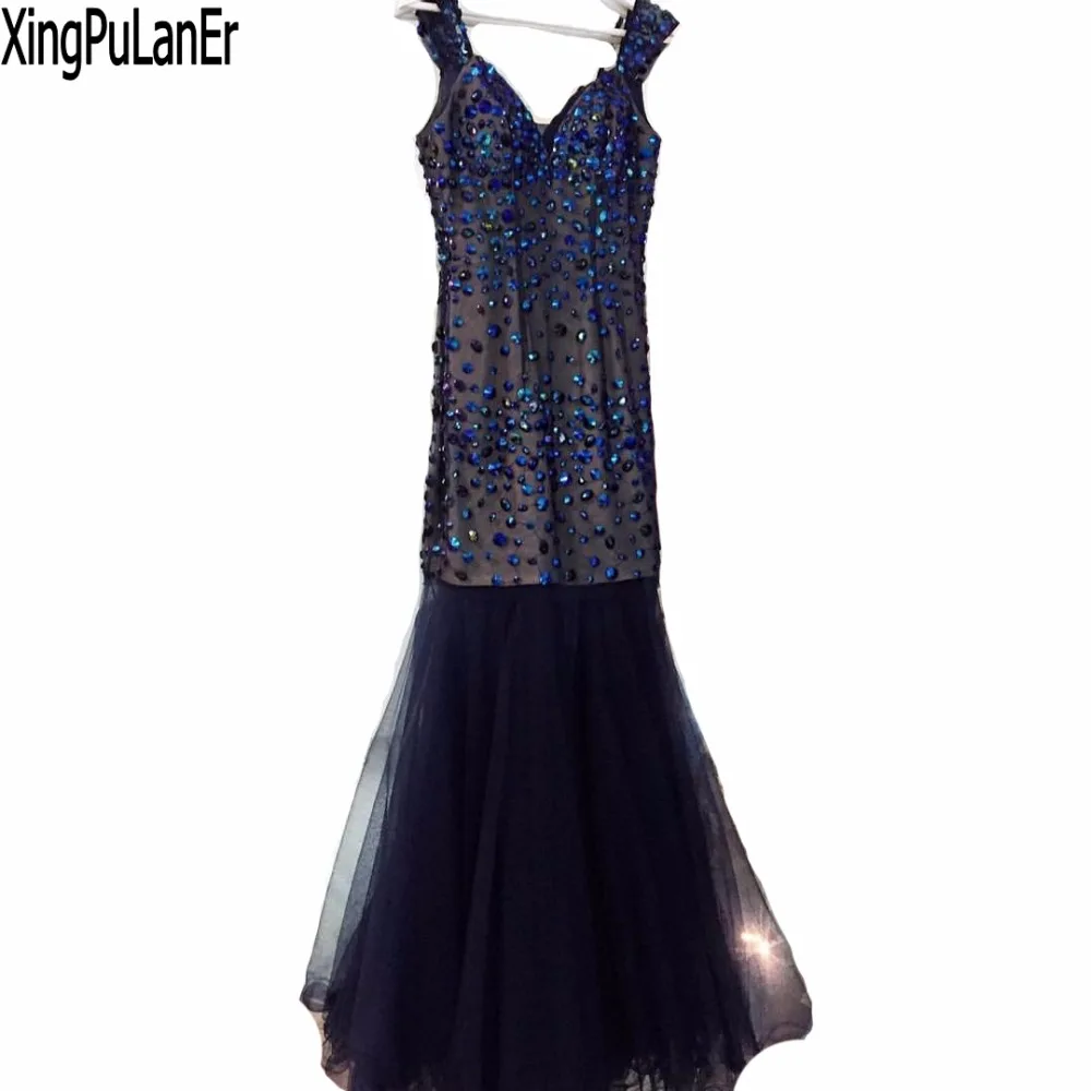Mermaid Sweetheart Shoulder Straps Navy Blue Tulle Full Beaded Diamonds Stones Evening Dress Pageant vestido de festa Prom Gown
Mermaid Sweetheart Shoulder Straps Navy Blue Tulle Full Beaded Diamonds Stones Evening Dress Pageant vestido de festa Prom Gown