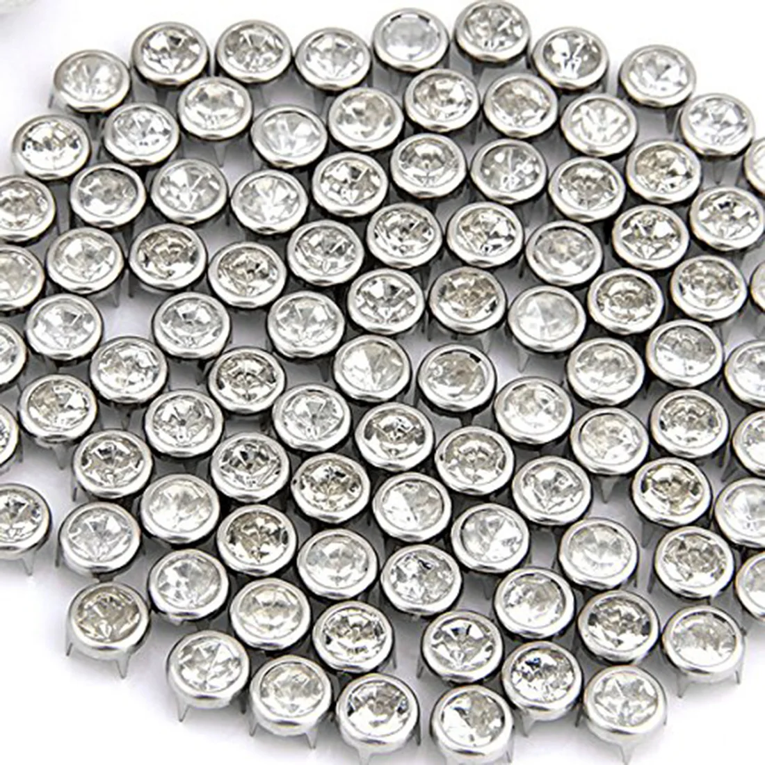 Bling Bling Punk Spikes Studs Flat Rapid Cone Decorative Rivets DIY Set 7mm For Clothes Clothing Bag Shoes Leather Rhinestone
Bling Bling Punk Spikes Studs Flat Rapid Cone Decorative Rivets DIY Set 7mm For Clothes Clothing Bag Shoes Leather Rhinestone