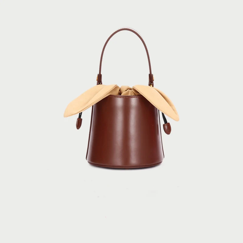 Genuine Leather Women Bucket Bag Solid Color Bow Shoulder Bag Fashion Simple Handbag Large-capacity Crossbody Bags For Women
Genuine Leather Women Bucket Bag Solid Color Bow Shoulder Bag Fashion Simple Handbag Large-capacity Crossbody Bags For Women