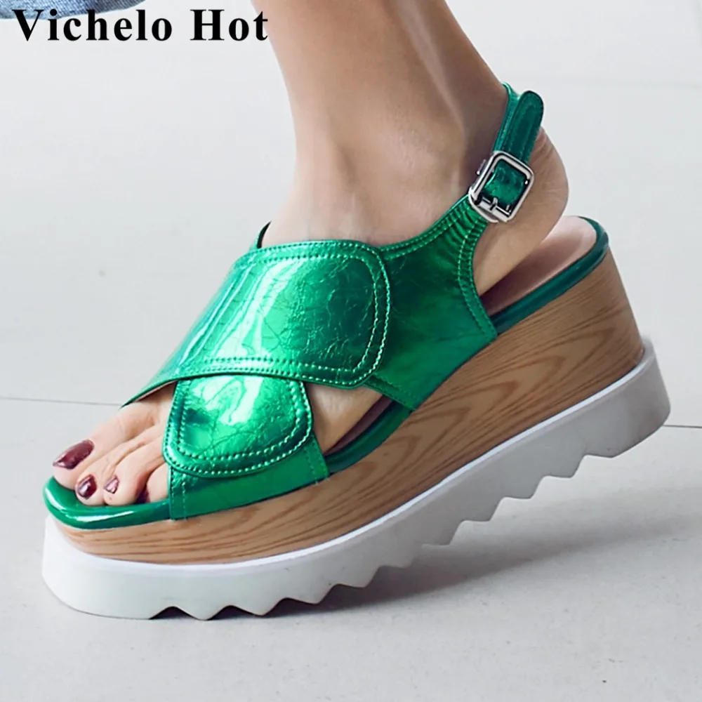 Vichelo Hot natural leather buckle strap peep square toe wedges waterproof high heels women sandals gladiator style shoes L15
Vichelo Hot natural leather buckle strap peep square toe wedges waterproof high heels women sandals gladiator style shoes L15