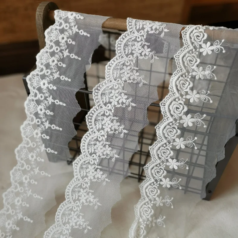 3Laces Off-white Exquisite Small mesh Embroidered Lace Trim Lace Fabric DIY Handmade Clothes Decoration 13Yds/lot
3Laces Off-white Exquisite Small mesh Embroidered Lace Trim Lace Fabric DIY Handmade Clothes Decoration 13Yds/lot