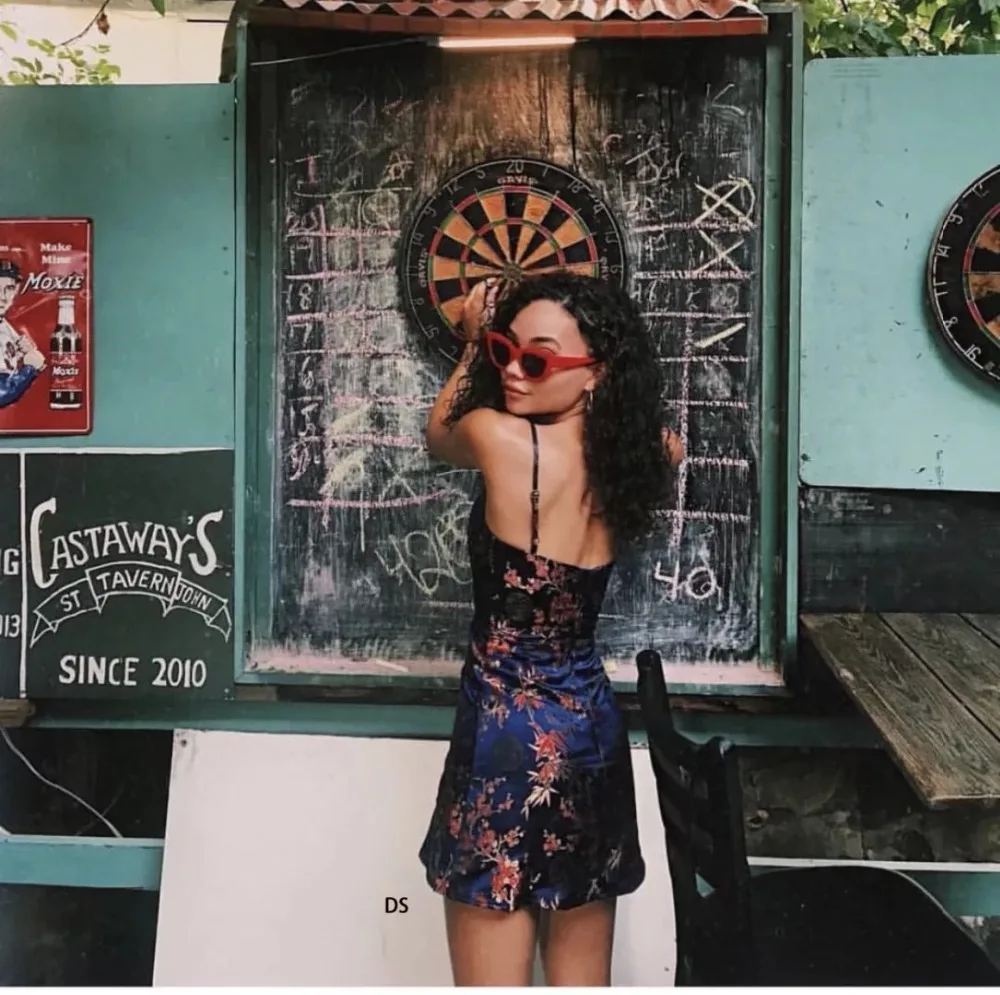 Jo Kalin Sexy Summer Dress 2018 Slim Short Pencil Strap Satin Floral Mini Party Dresses Vintage Beach Vestidos
Jo Kalin Sexy Summer Dress 2018 Slim Short Pencil Strap Satin Floral Mini Party Dresses Vintage Beach Vestidos