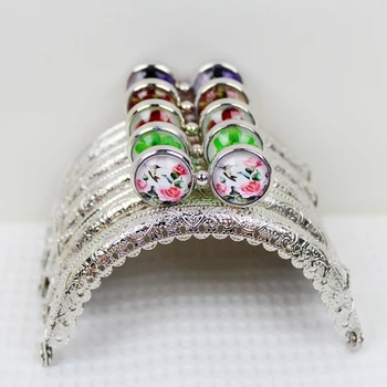 8.5CM Time Gem Flat Cute Girl Kiss Clasp Coin Purse Sliver Embossing Metal purse Frames Cluth DIY Sewing Bag Accessories
8.5CM Time Gem Flat Cute Girl Kiss Clasp Coin Purse Sliver Embossing Metal purse Frames Cluth DIY Sewing Bag Accessories