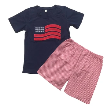 Boy's suit embroidery print round neck short-sleeved shirt plaid seersucker shorts boutique set
Boy's suit embroidery print round neck short-sleeved shirt plaid seersucker shorts boutique set