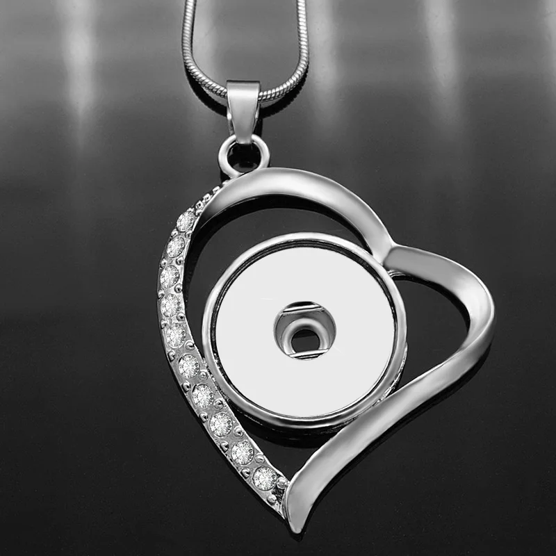 NEW DJ0051 Charm Hollow Heart snake Chain Snap necklace 60cm fit DIY 18MM snap buttons jewlery wholesale
NEW DJ0051 Charm Hollow Heart snake Chain Snap necklace 60cm fit DIY 18MM snap buttons jewlery wholesale