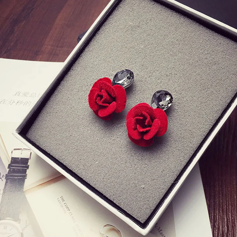 Red Camellia Flower Stud Earrings Simulated Gem C Boucle d'oreille Femme Pendante Chic Jewelry
Red Camellia Flower Stud Earrings Simulated Gem C Boucle d'oreille Femme Pendante Chic Jewelry