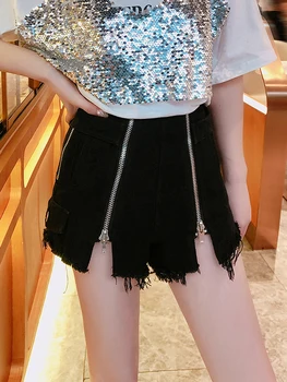 New Spring Summer Denim Shorts for Women Personality Double Zipper Wide Leg Students Shorts Tassel Female Hot Short Jeans
New Spring Summer Denim Shorts for Women Personality Double Zipper Wide Leg Students Shorts Tassel Female Hot Short Jeans