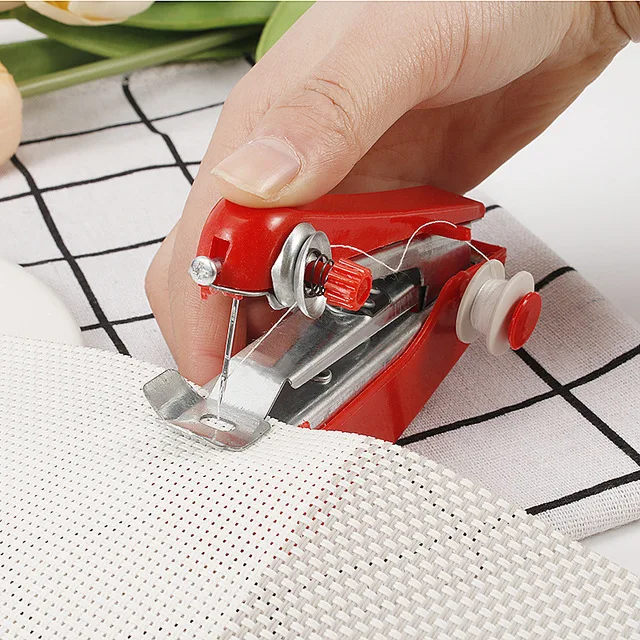 1pc Portable Mini Manual Sewing Machine Portable Needlework Cordless Mini Hand-Held Clothes Fabrics Sewing Machine Handle Tools
1pc Portable Mini Manual Sewing Machine Portable Needlework Cordless Mini Hand-Held Clothes Fabrics Sewing Machine Handle Tools