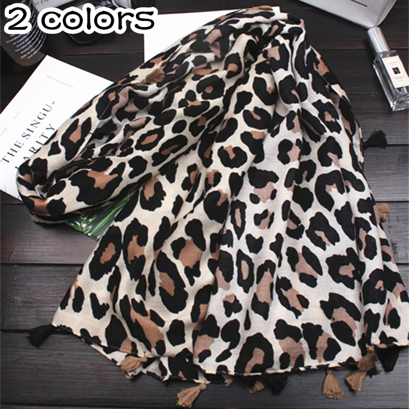 2017 Luxury Animal print scarf New design shawl cotton viscose muslim scarves hijab fashion scarf Eid gift fast ship 10pcs/lot
2017 Luxury Animal print scarf New design shawl cotton viscose muslim scarves hijab fashion scarf Eid gift fast ship 10pcs/lot