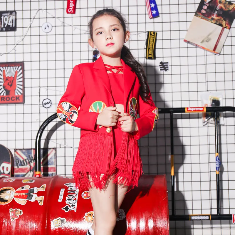 Children's Costumes Girls Small Host Dress Chinese Style Suit Catwalk Children's Performance Clothing
Children's Costumes Girls Small Host Dress Chinese Style Suit Catwalk Children's Performance Clothing