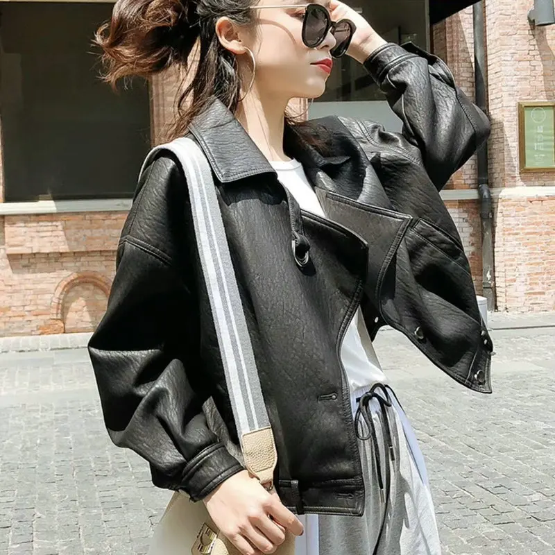 2018 Autumn Winter Women Casual Loose Soft Faux Leather Jackets Lady Hip Hop Boyfriend BF Free PU Batwing Sleeve Coat Streetwear
2018 Autumn Winter Women Casual Loose Soft Faux Leather Jackets Lady Hip Hop Boyfriend BF Free PU Batwing Sleeve Coat Streetwear