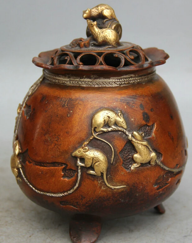 S5664 6" Marked Chinese palace Purple Bronze Gild 3 Foot Mouse Incense Burner Censer D0318
S5664 6" Marked Chinese palace Purple Bronze Gild 3 Foot Mouse Incense Burner Censer D0318