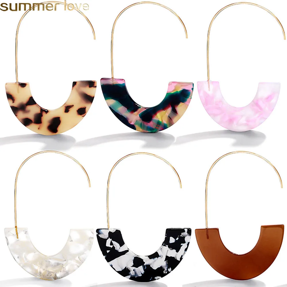 Trendy Acrylic Earrings Leopard Grain Multi-Color Big Hook Resin Open Earring U Shape Dangle Earrings For Women Jewelry Gifts
Trendy Acrylic Earrings Leopard Grain Multi-Color Big Hook Resin Open Earring U Shape Dangle Earrings For Women Jewelry Gifts