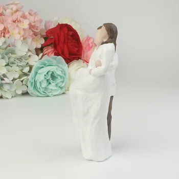 Guardian of Love Men Hold Women in His Arms Resin Figurine Wedding Cakes Decoration DC156
Guardian of Love Men Hold Women in His Arms Resin Figurine Wedding Cakes Decoration DC156