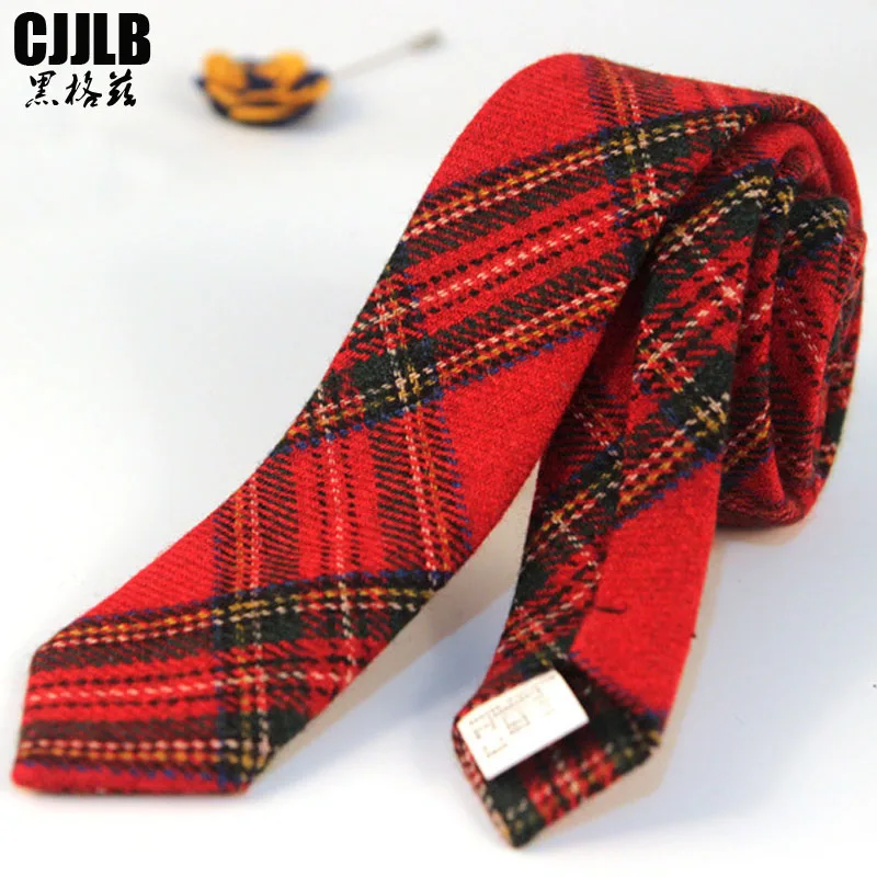 Men's 5cm Fashion Red Ties Wool Striped Scottish Tartan Tie Checked Plaid Necktie Wedding Neck Tie For Men Formal Business Suit
Men's 5cm Fashion Red Ties Wool Striped Scottish Tartan Tie Checked Plaid Necktie Wedding Neck Tie For Men Formal Business Suit