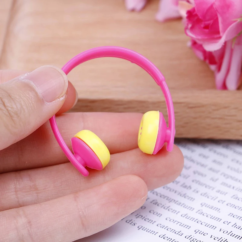 5pcs Roller Skate Fancy Doll headset for dolls Decorative Toy Kids Girls Toy Roller Play Accessories
5pcs Roller Skate Fancy Doll headset for dolls Decorative Toy Kids Girls Toy Roller Play Accessories