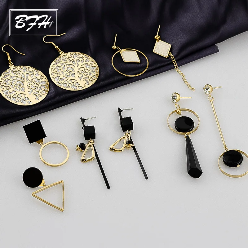 BFH Fashion Simple Round Triangle Drop Earrings for Women Vintage Big Asymmetric Geometric Gold Dangle Earring Jewelry
BFH Fashion Simple Round Triangle Drop Earrings for Women Vintage Big Asymmetric Geometric Gold Dangle Earring Jewelry