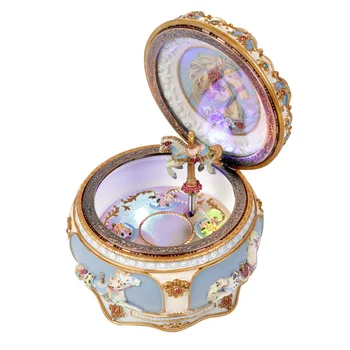 New resin carousel music box with LED lights flash sound control music boxs children's toys birthday gift Valentine's Day gifts
New resin carousel music box with LED lights flash sound control music boxs children's toys birthday gift Valentine's Day gifts