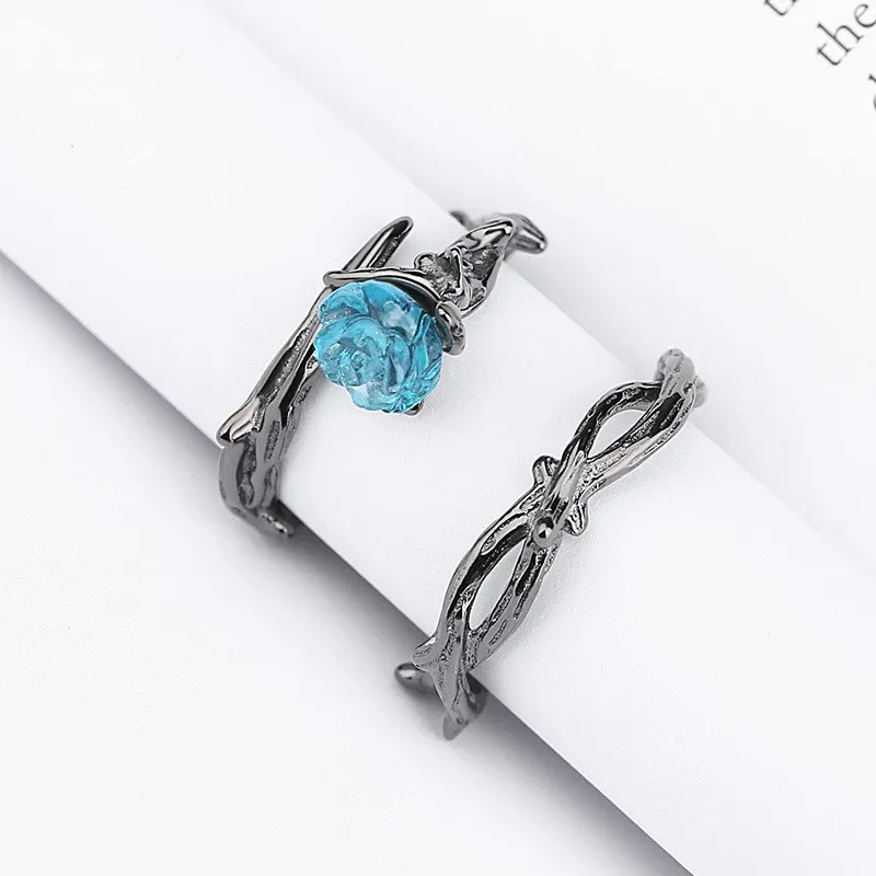 Crazy Feng New Fashion Black Gun Color Rose Thorns Design Open Ring For Women Blue Crystal Charm Finger Ring Party Accessories
Crazy Feng New Fashion Black Gun Color Rose Thorns Design Open Ring For Women Blue Crystal Charm Finger Ring Party Accessories