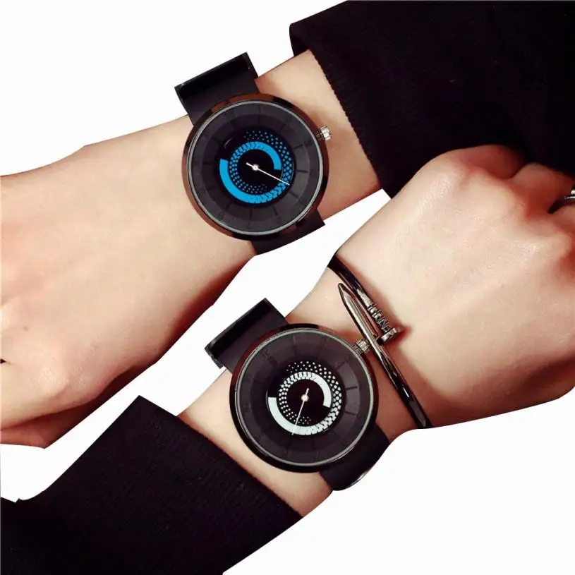 Lovers Watches Women Men 2017 Unique Design Lover's Silicone Band Analog Quartz Wristwatches Fashion Lover Watch Creative Dec28
Lovers Watches Women Men 2017 Unique Design Lover's Silicone Band Analog Quartz Wristwatches Fashion Lover Watch Creative Dec28