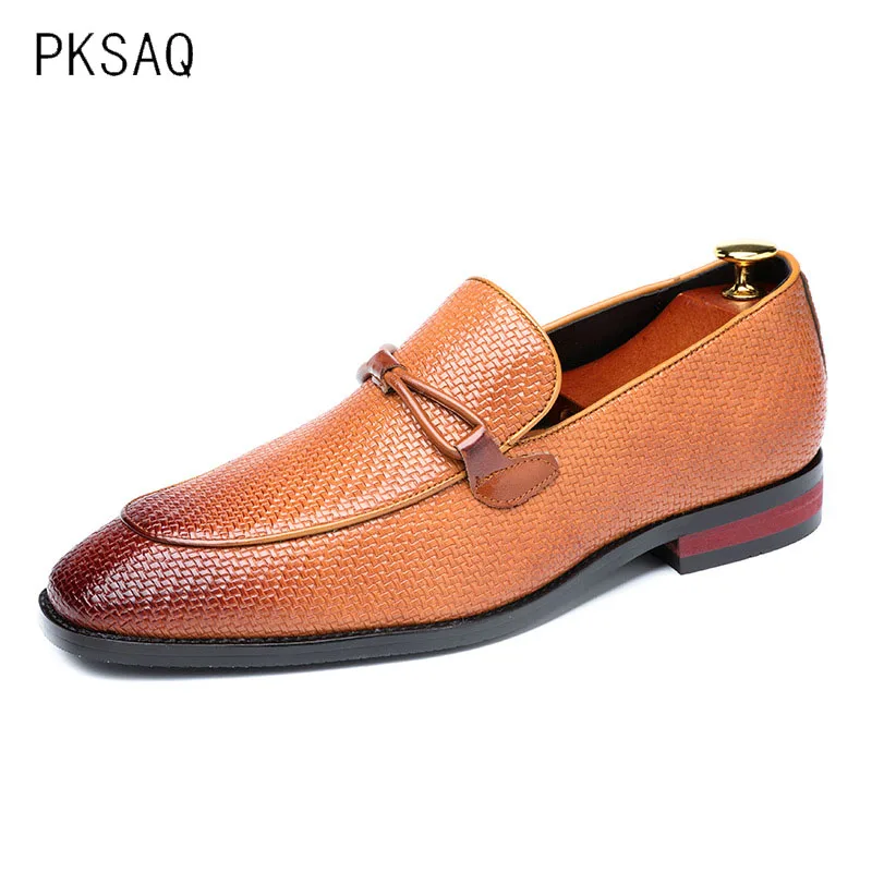 2019 Spring Summer New Men Shoes Fashion Dress Business Point Flat with Low Shoes Solid Color Flat Shoes Luxury Shoes Men
2019 Spring Summer New Men Shoes Fashion Dress Business Point Flat with Low Shoes Solid Color Flat Shoes Luxury Shoes Men