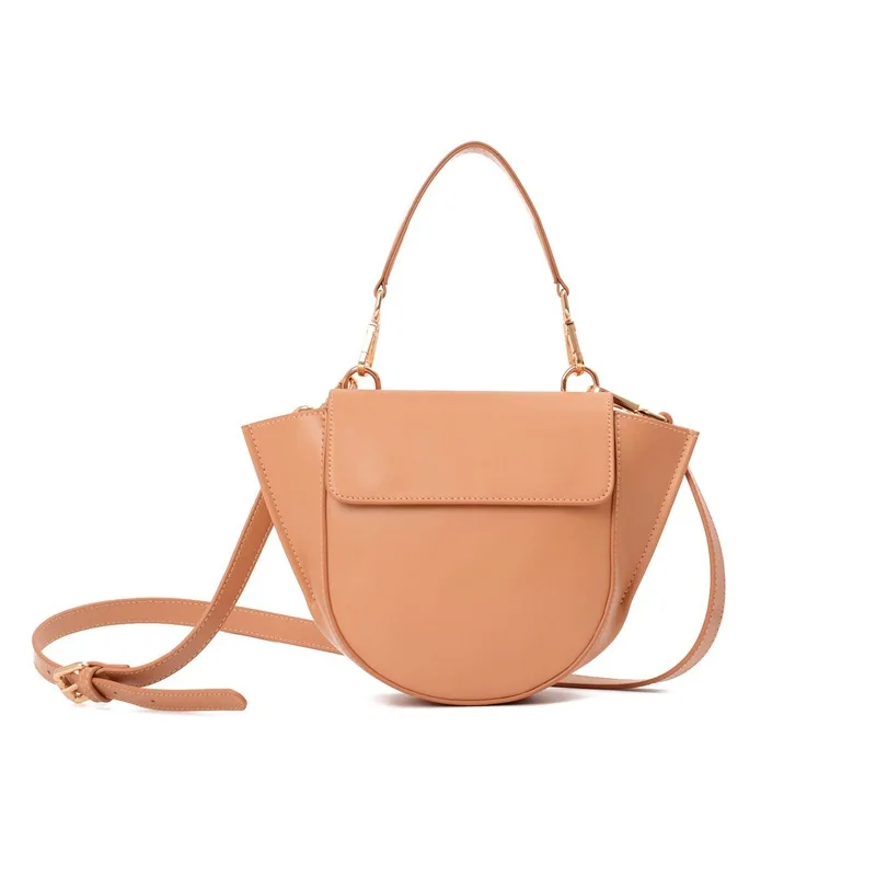 Women Messenger Bags Genuine Leather Shoulder Bag Trapeze Crossbody Bag Brand Design Female Girls Daily Handbag New Tote 
Women Messenger Bags Genuine Leather Shoulder Bag Trapeze Crossbody Bag Brand Design Female Girls Daily Handbag New Tote