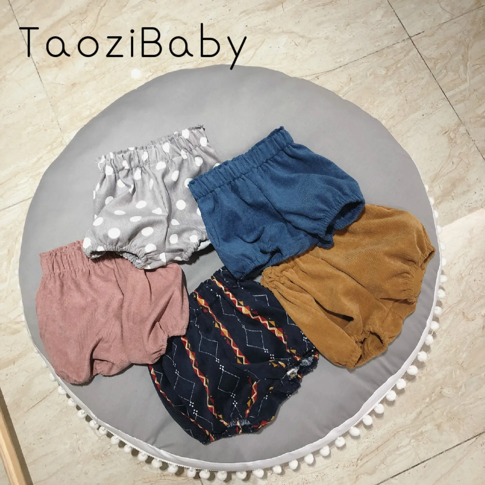 Ragazze Pantaloncini Estivi Di 2018 Nuovi Pp Bambini 0-6 Anni Del Bambino di Velluto A Coste Pantaloni multicolorore Panel Buon M | Мать и
