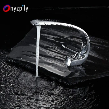 Chrome Kitchen Faucet Sink Tap Single Handle Single Spout "C" Shape Design Vanity Mounting Mixer Faucet Hot Cold Water
Chrome Kitchen Faucet Sink Tap Single Handle Single Spout "C" Shape Design Vanity Mounting Mixer Faucet Hot Cold Water