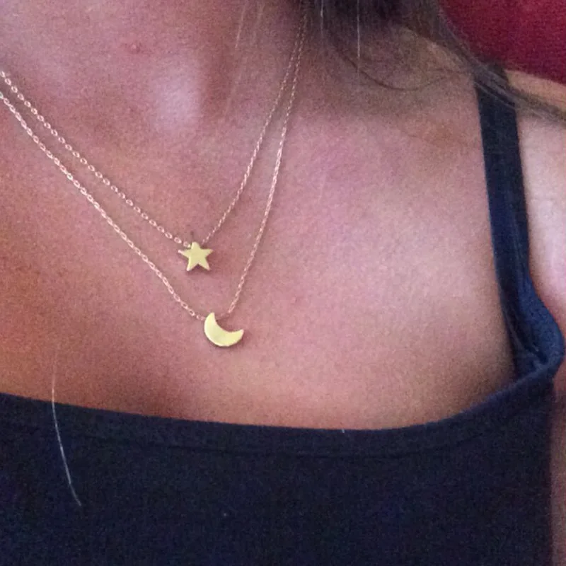 KEJIALAI Simple Love Heart Necklaces & Little Star Moon Pendant Necklace Bohemian Necklace Collar Women Statement Jewelry Gift
KEJIALAI Simple Love Heart Necklaces & Little Star Moon Pendant Necklace Bohemian Necklace Collar Women Statement Jewelry Gift