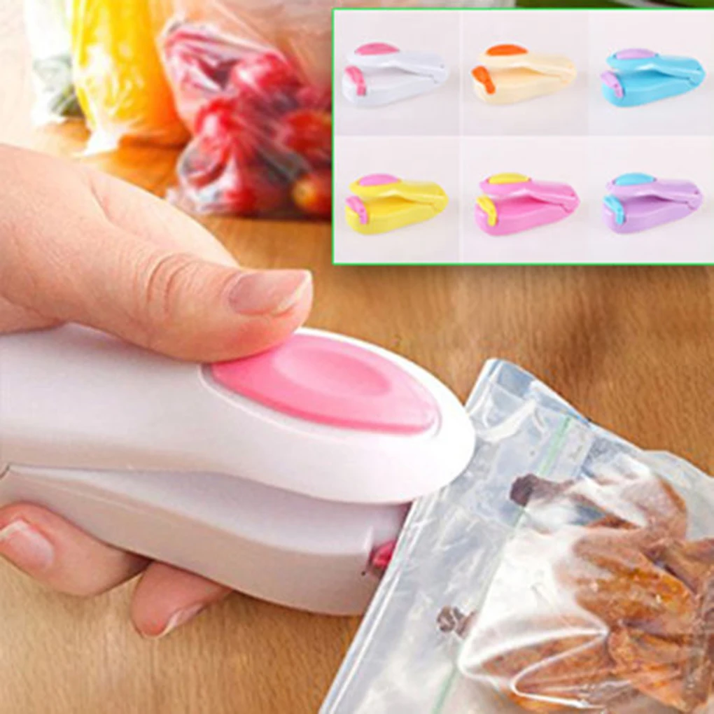 Mini Capper Plastic Bag Sealing Machine Ceramic Heating Head Kitchen Tools Food Saver Storage Bag Clips 6 Color
Mini Capper Plastic Bag Sealing Machine Ceramic Heating Head Kitchen Tools Food Saver Storage Bag Clips 6 Color
