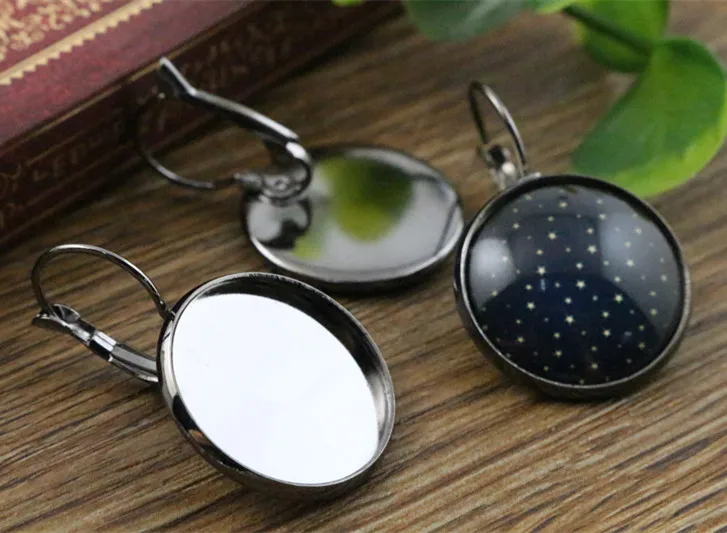 20mm 10pcs Gun Black Color plated French Lever Back Earrings Blank/Base,fit 20mm glass cabochons,buttons;earring bezels (L5-18)
20mm 10pcs Gun Black Color plated French Lever Back Earrings Blank/Base,fit 20mm glass cabochons,buttons;earring bezels (L5-18)