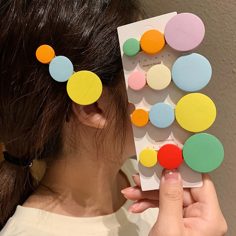 New Fashion Rainbow Wood Round Hairpin Girl Cute Multi-Candy Color Side Clip Liu Hai Hairpin Headwear for Women Birthday Gift
New Fashion Rainbow Wood Round Hairpin Girl Cute Multi-Candy Color Side Clip Liu Hai Hairpin Headwear for Women Birthday Gift