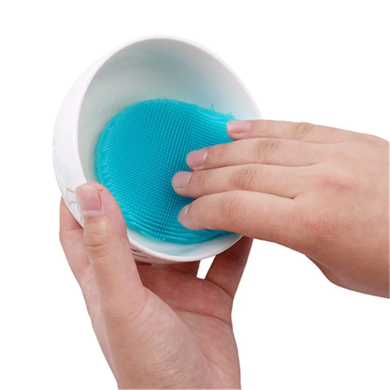 Silicone Brush Magic Dish Bowl Pot Pan Wash Cleaning Brushes Cooking Tool Cleaner Brushes Scouring Pads Kitchen Accessories
Silicone Brush Magic Dish Bowl Pot Pan Wash Cleaning Brushes Cooking Tool Cleaner Brushes Scouring Pads Kitchen Accessories