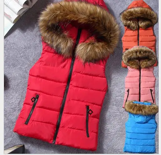 2018 Winter European and American fur collar female vest down cotton vest hooded women's vest
2018 Winter European and American fur collar female vest down cotton vest hooded women's vest