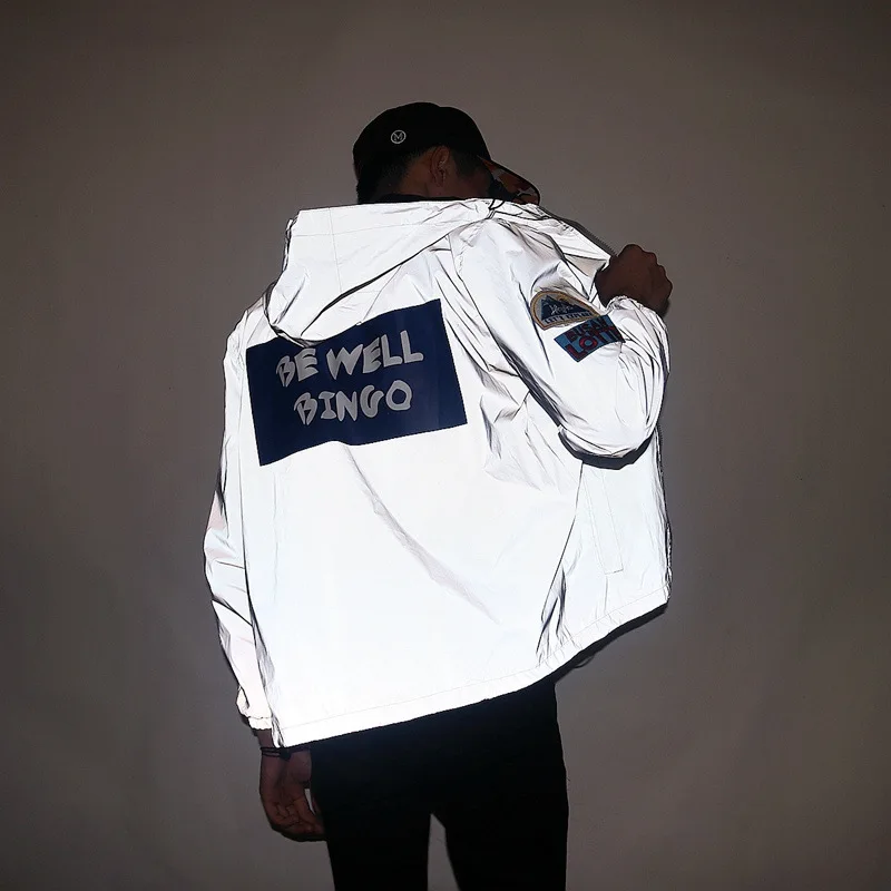 Reflective coat students night light fluorescent windbreaker Korean version Harajuku Wind Couples wearing Ghost Dance clothes
Reflective coat students night light fluorescent windbreaker Korean version Harajuku Wind Couples wearing Ghost Dance clothes