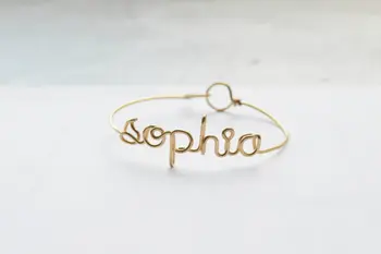 Senfai Handmade Custom Name Bracelet Personalized Wire Bangle Hot Sales Charm High Quality Bangle Best Gift To Friends
Senfai Handmade Custom Name Bracelet Personalized Wire Bangle Hot Sales Charm High Quality Bangle Best Gift To Friends