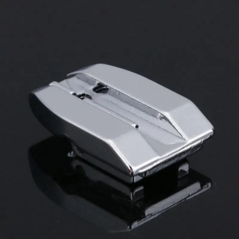 Mini Low Shank Roller Sewing Machine Presser Foot Multi-Function Leather Modern Portable Design Household Sewing Tools
Mini Low Shank Roller Sewing Machine Presser Foot Multi-Function Leather Modern Portable Design Household Sewing Tools